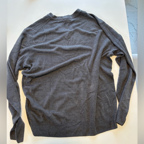 Dockers v neck fine knit sweater XL tall - Picture 2 of 3